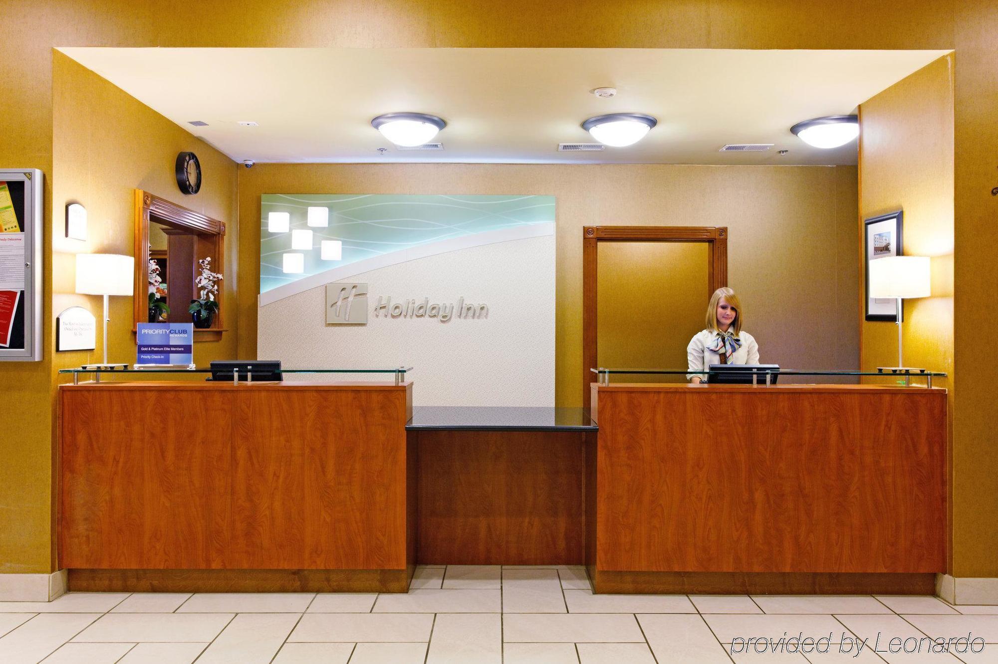 Holiday Inn Hotels Batesville, An Ihg Hotel Interior foto